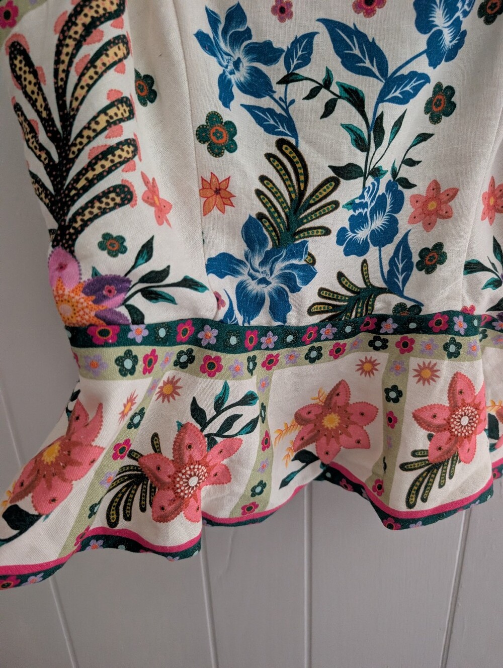 NWOT House of Harlow 1960 Linen Blend Floral Peplum Tank - Picture 4 of 7